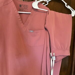 Figs mauve women’s small scrub set